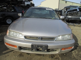 1997 HONDA ACCORD SE BEIGE 4DR 2.2L AT A16372